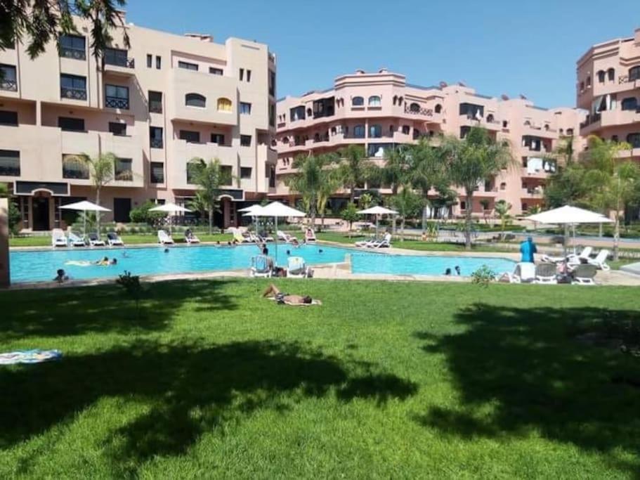 Appartement Confortable Avec 5 Piscines Маракеш Екстериор снимка